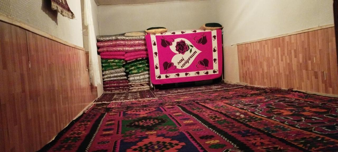 Zaur Guest Hause Hotel Xinaliq Bagian luar foto