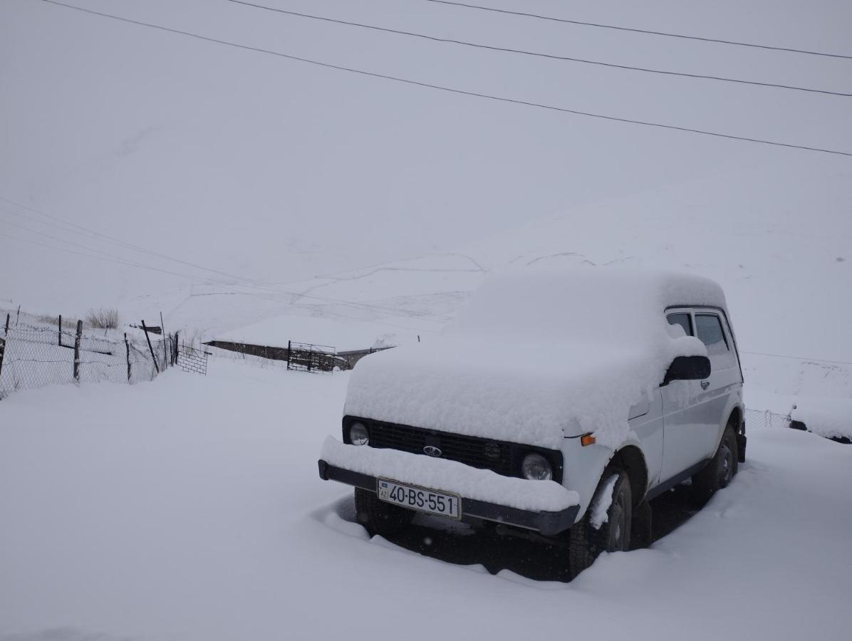 Zaur Guest Hause Hotel Xinaliq Bagian luar foto