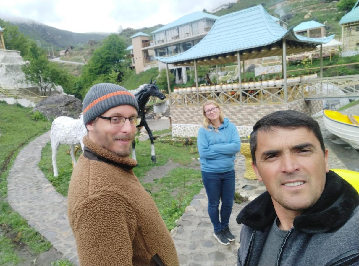 Zaur Guest Hause Hotel Xinaliq Bagian luar foto