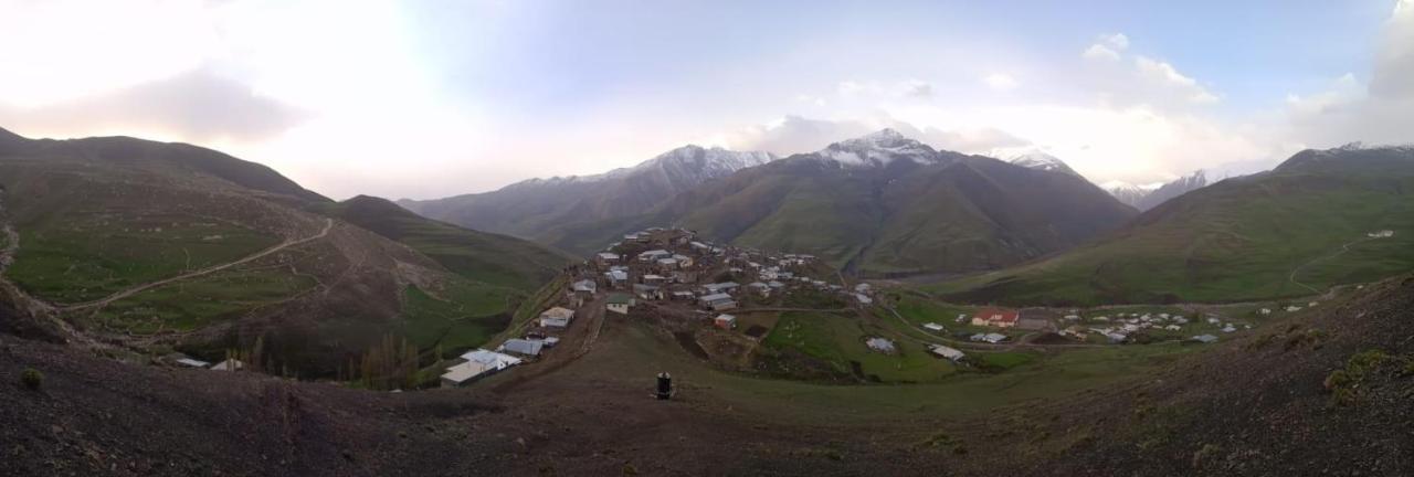 Zaur Guest Hause Hotel Xinaliq Bagian luar foto