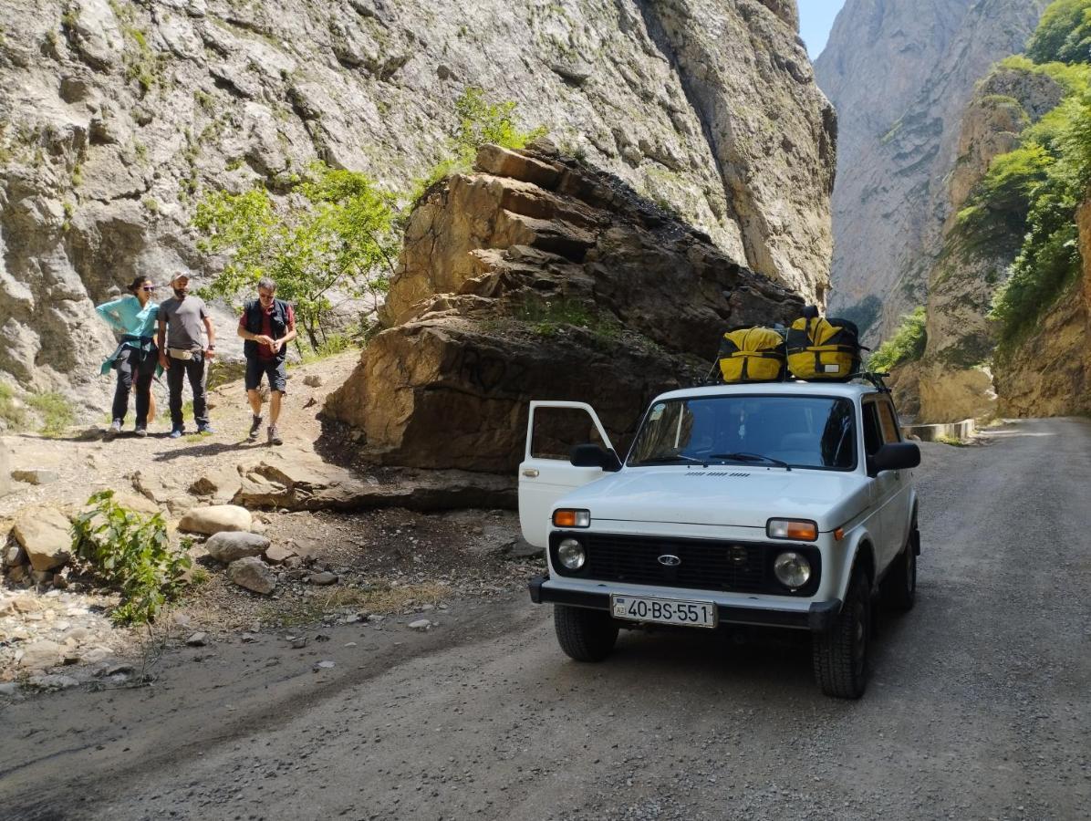 Zaur Guest Hause Hotel Xinaliq Bagian luar foto