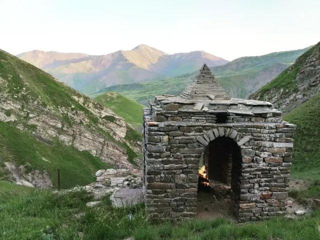 Zaur Guest Hause Hotel Xinaliq Bagian luar foto
